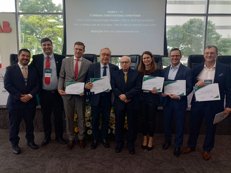 0b4401f4 88b2 4d69 b528 d58a00cd9885